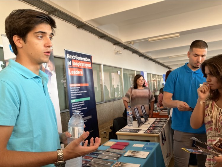 “Inspiring Future” faz sessões de esclarecimento na ESJM sobre acesso à universidade