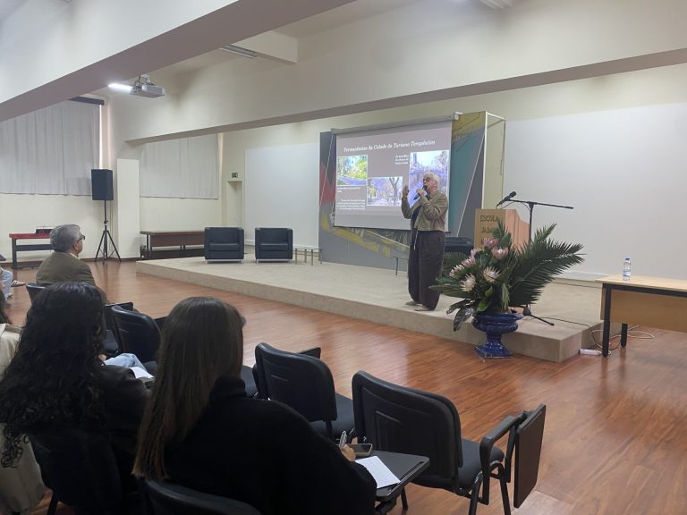Palestra sobre urbanismo destaca evolução do Funchal na XXVII Semana dos Clubes, Grupos e Projetos